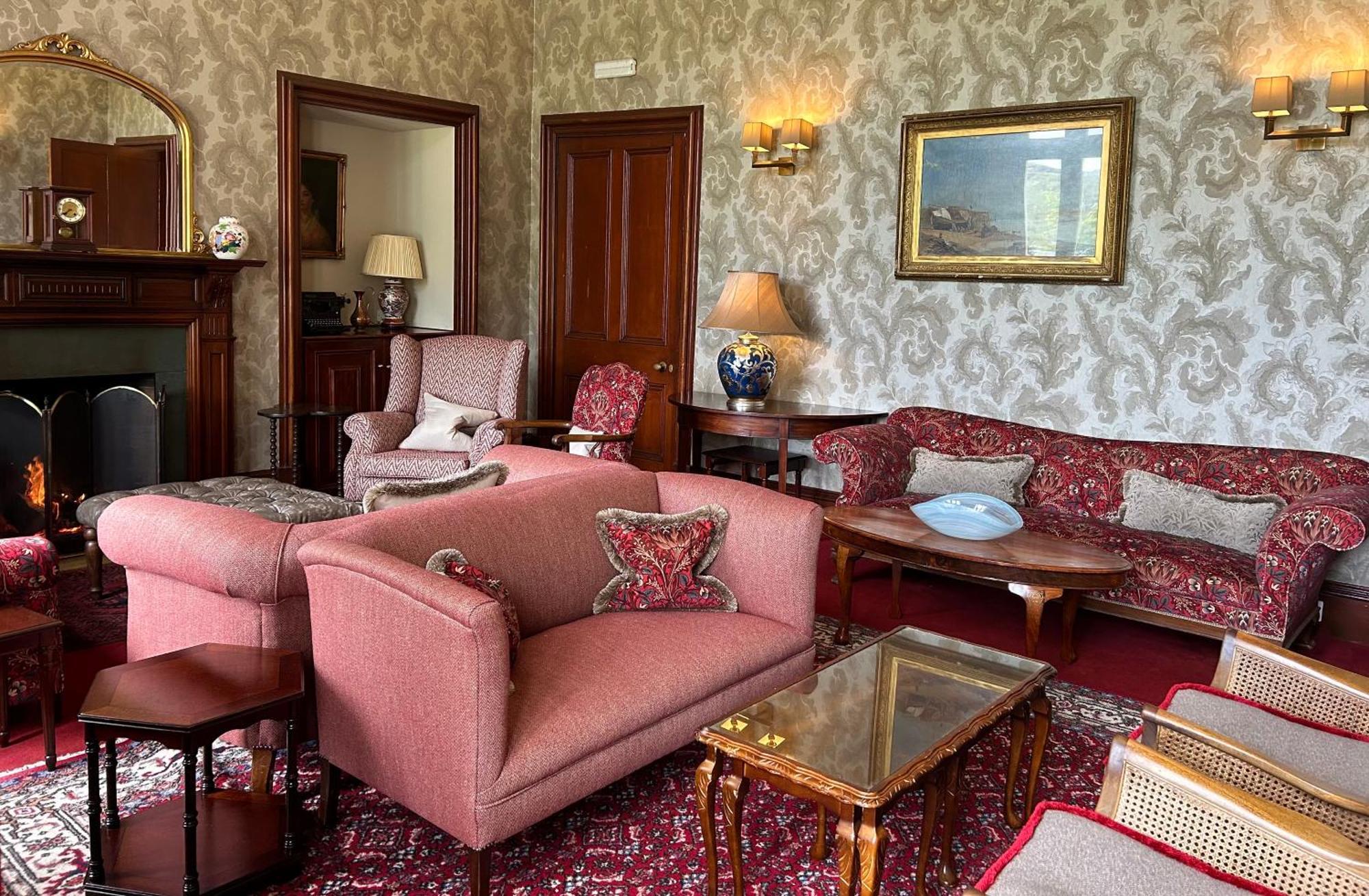 Glenfinnan House Hotel Exteriör bild
